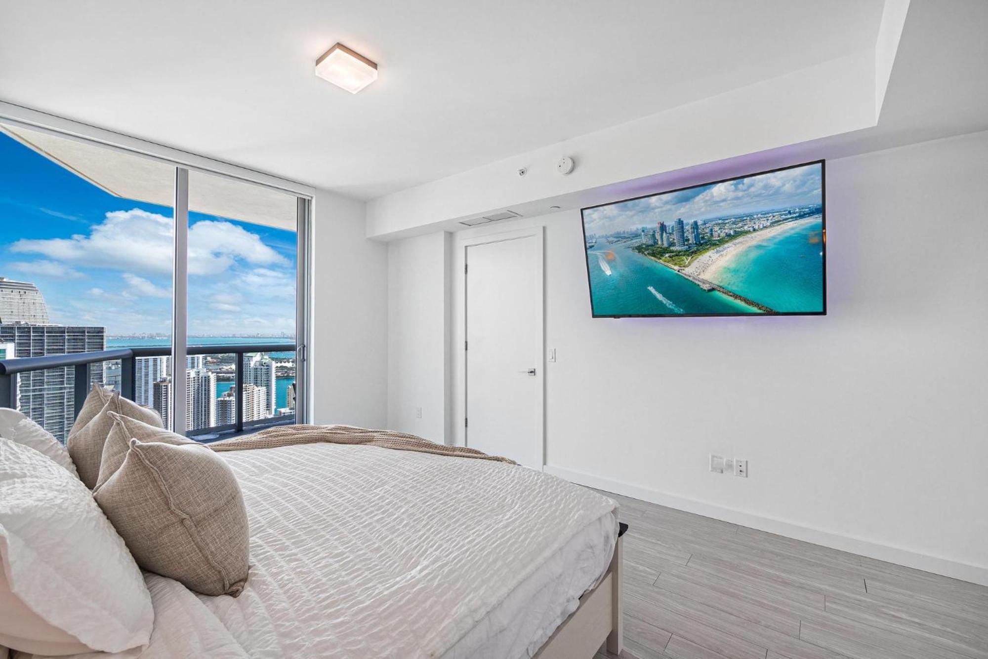 Brickell Sky View Penthouse! Apartment Miami
